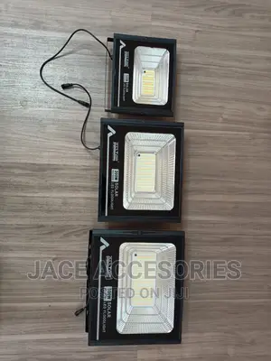 New 100w Solar Flood Lights