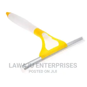 Window Cleaner With Auto Soap Spray - Yellow