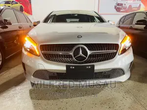 Mercedes-Benz A-Class 2016 Silver