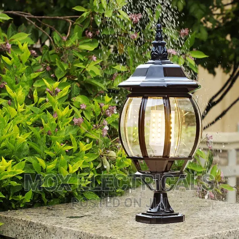 Modern Design Gate/Pillar Light
