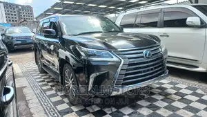 Lexus LX 2017 Black