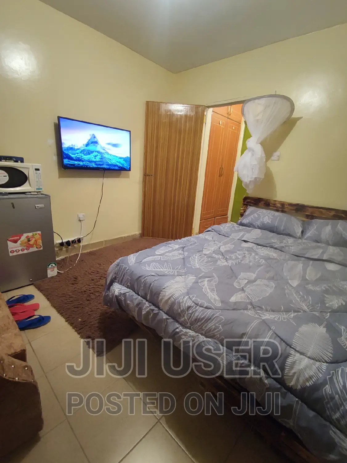 Cozy Airbnb Studio Apartment (Bedsitter/Studio)