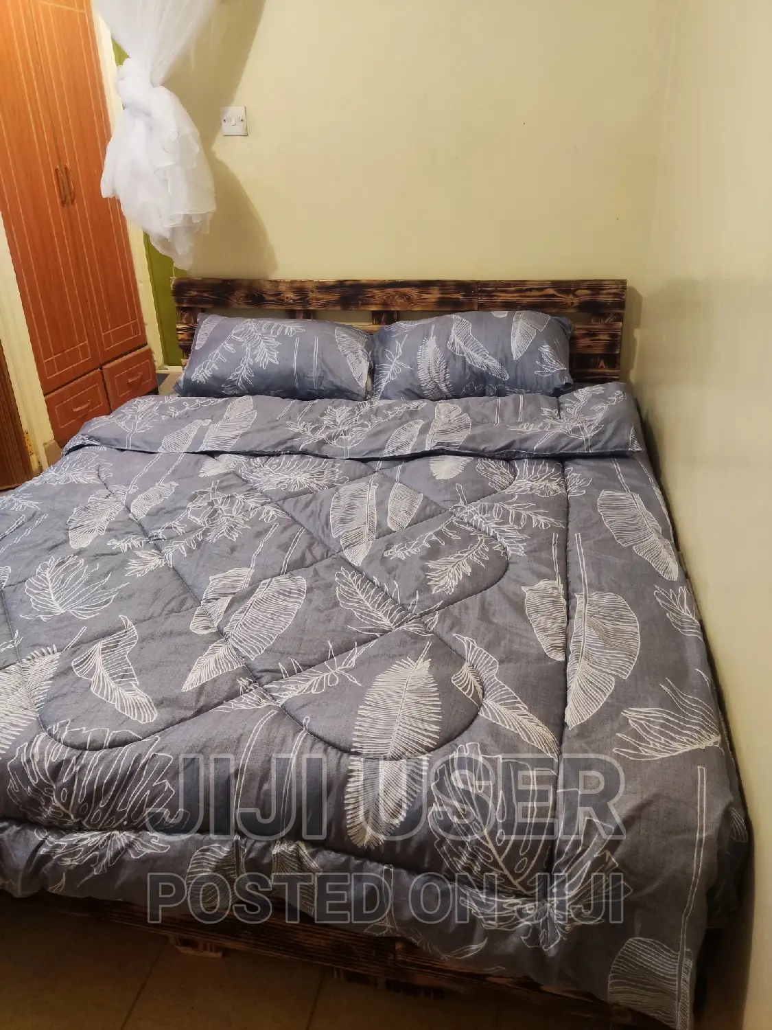 Cozy Airbnb Studio Apartment (Bedsitter/Studio)