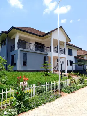 4bdrm Maisonette in Kiambu, Nairobi Central for rent