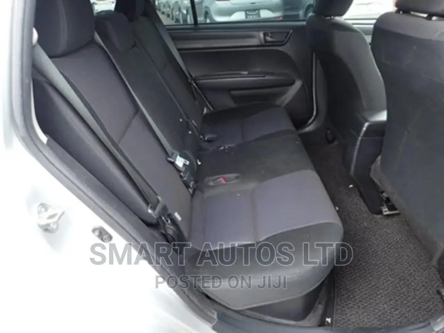Toyota Corolla Fielder 2016 Silver