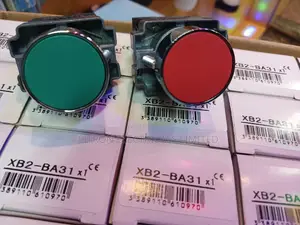 Red Green Push Button