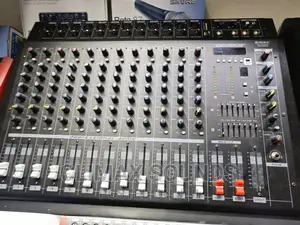 12 Channels Powered Mixerrs