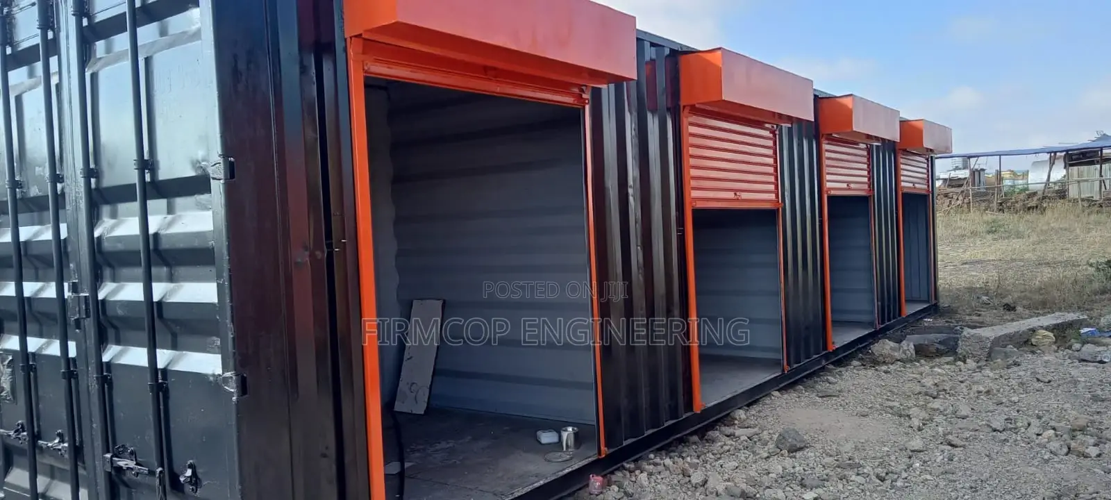 40ft Container Stalls Ready
