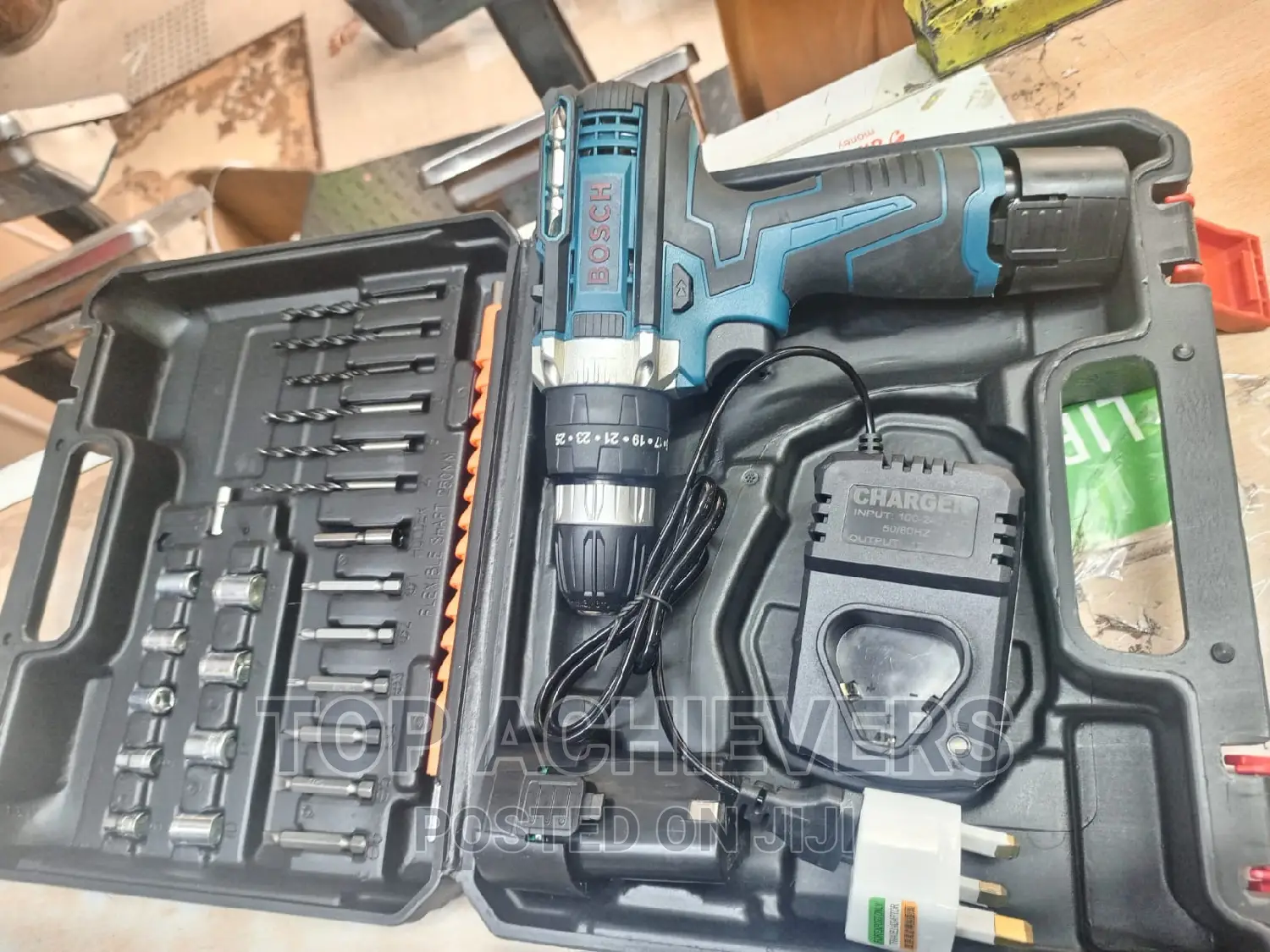 Rechargable Bosch Drill 12v