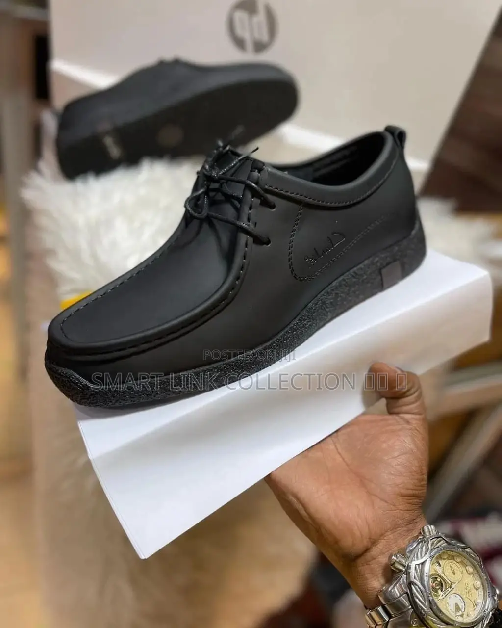 Smooth Clarks