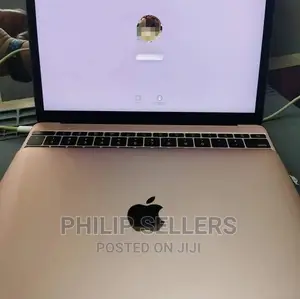 Macbook Pro | Macbook Air LCD Replacement 
On Stock
