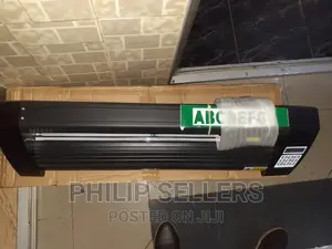 Vinyl Cutting Plotter Is Used to Cut All Kinds of Pictures