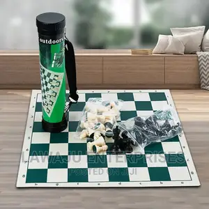 Outdoor Portable Chess Mat