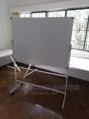 Whiteboard》Whiteboard》Whiteboard>>Whiteboard Movable 4×3fts