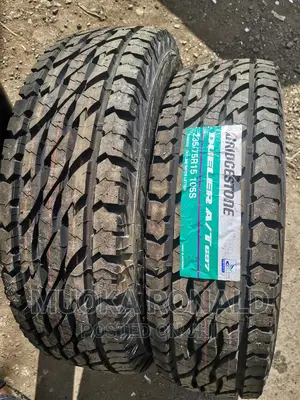 235/75r15 Bridgestone Tyre (A/T)