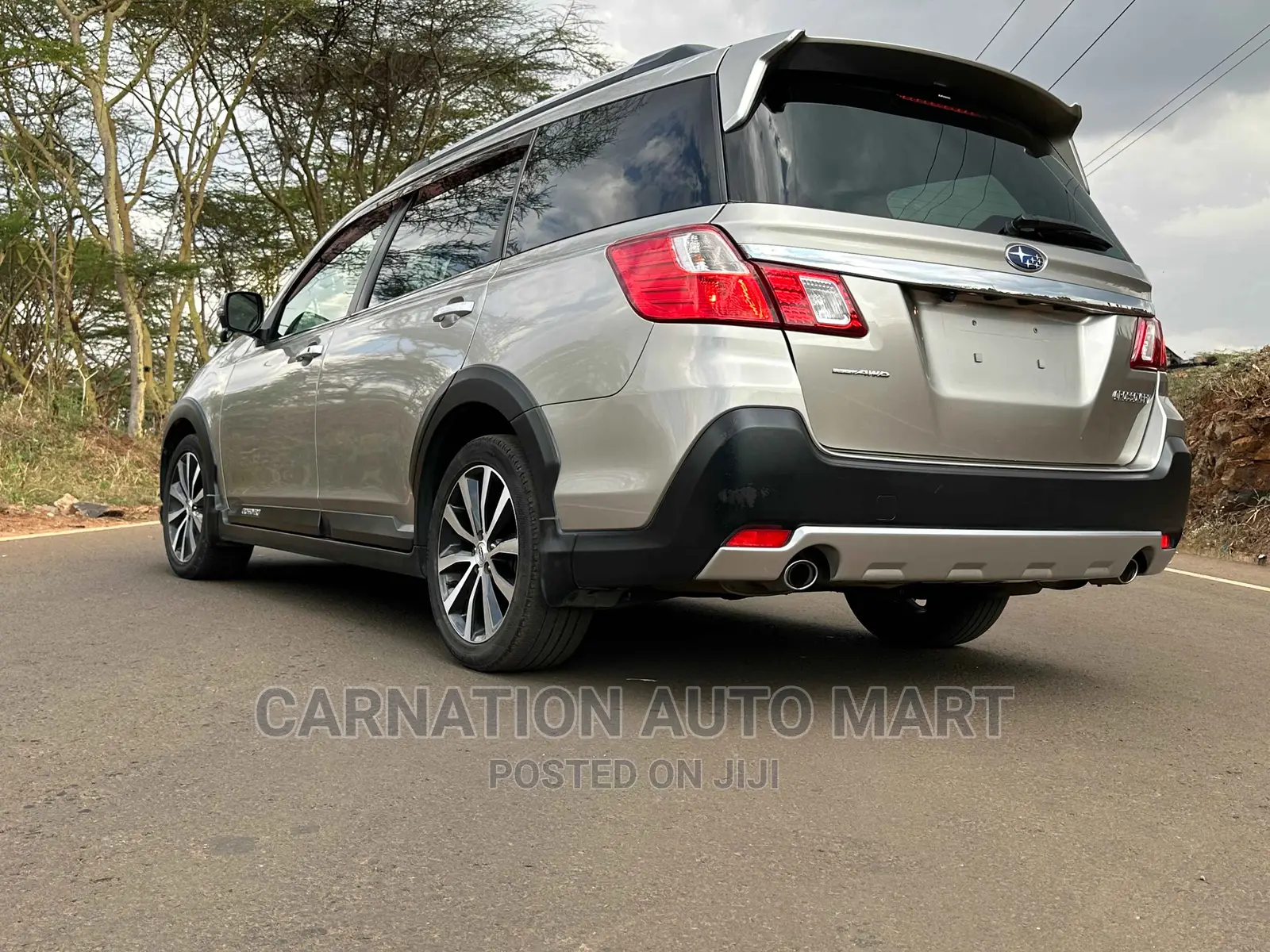 Subaru Exiga 2016 Silver