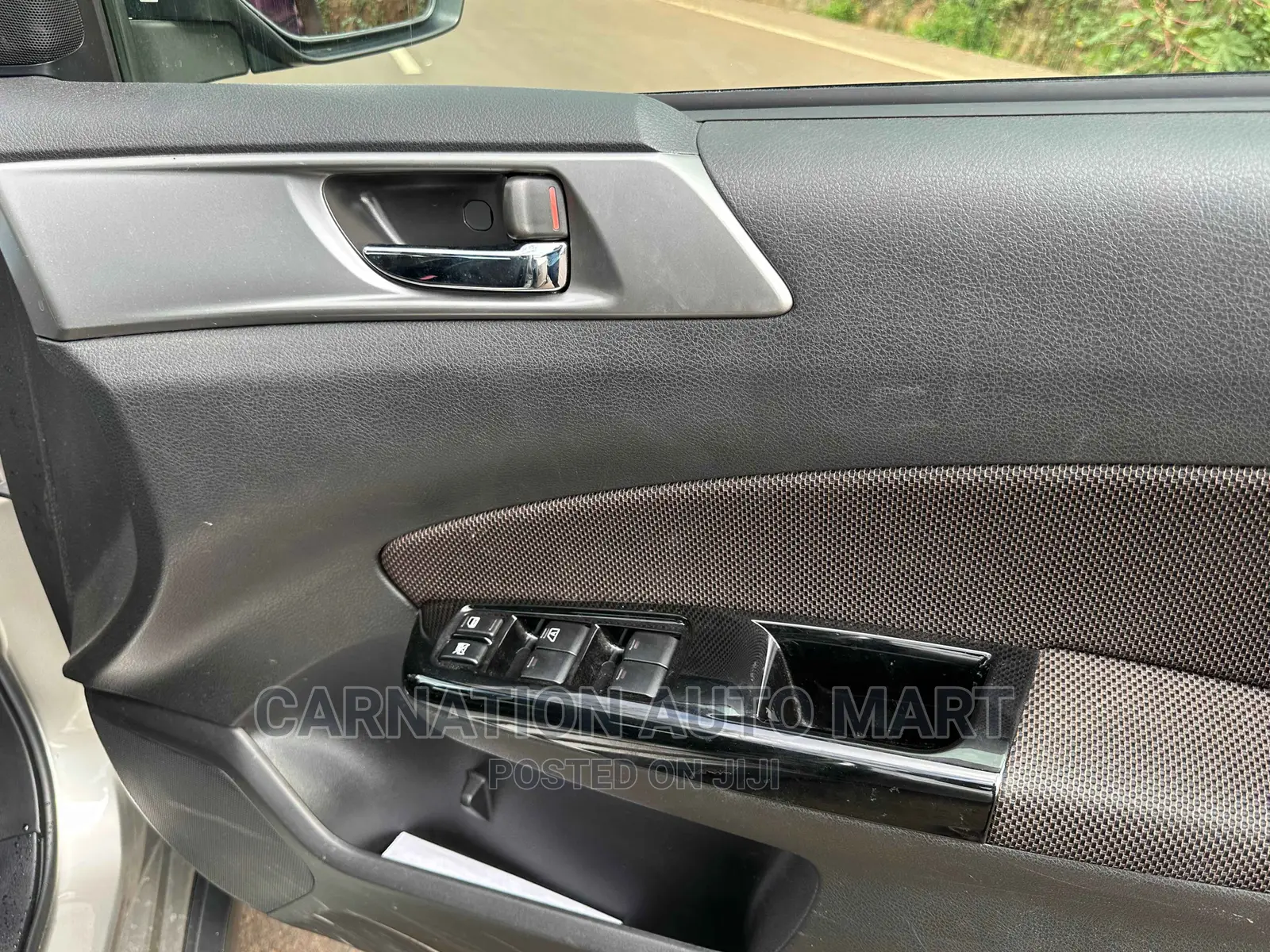 Subaru Exiga 2016 Silver
