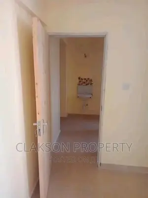 1bdrm Bedsitter in Ngongroad, Kilimani for rent