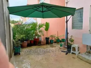 Cantilever Parasol 10ft With Crankshaft Adjusting Shaft
