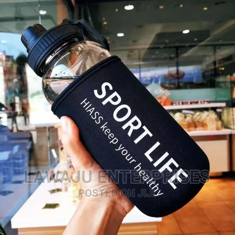 700ml Glass Water Bottle