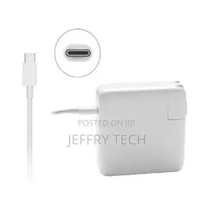 Macbook Pro Charger - White (Type C Cable)