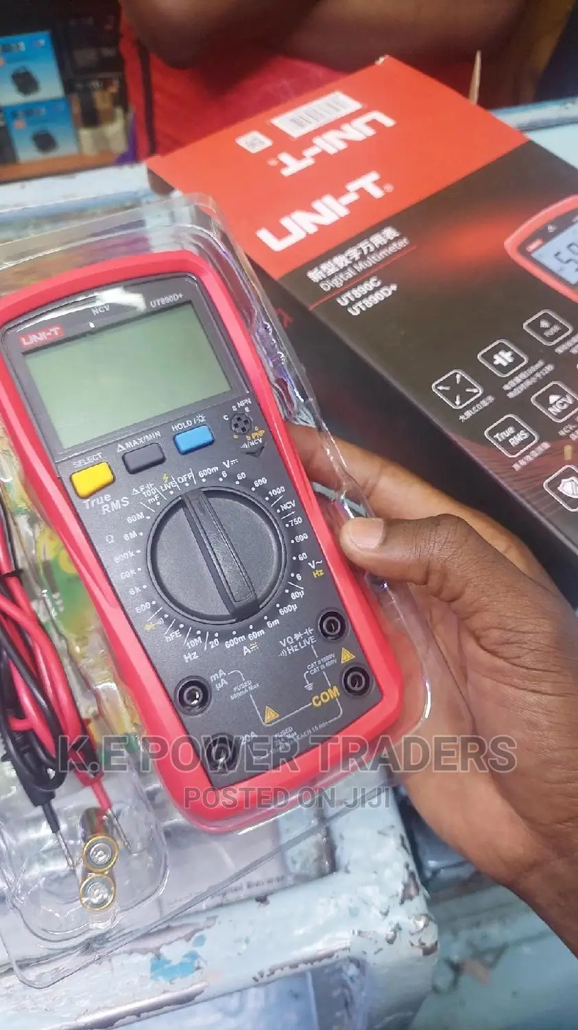 AC/DC Uni-T Multimeter