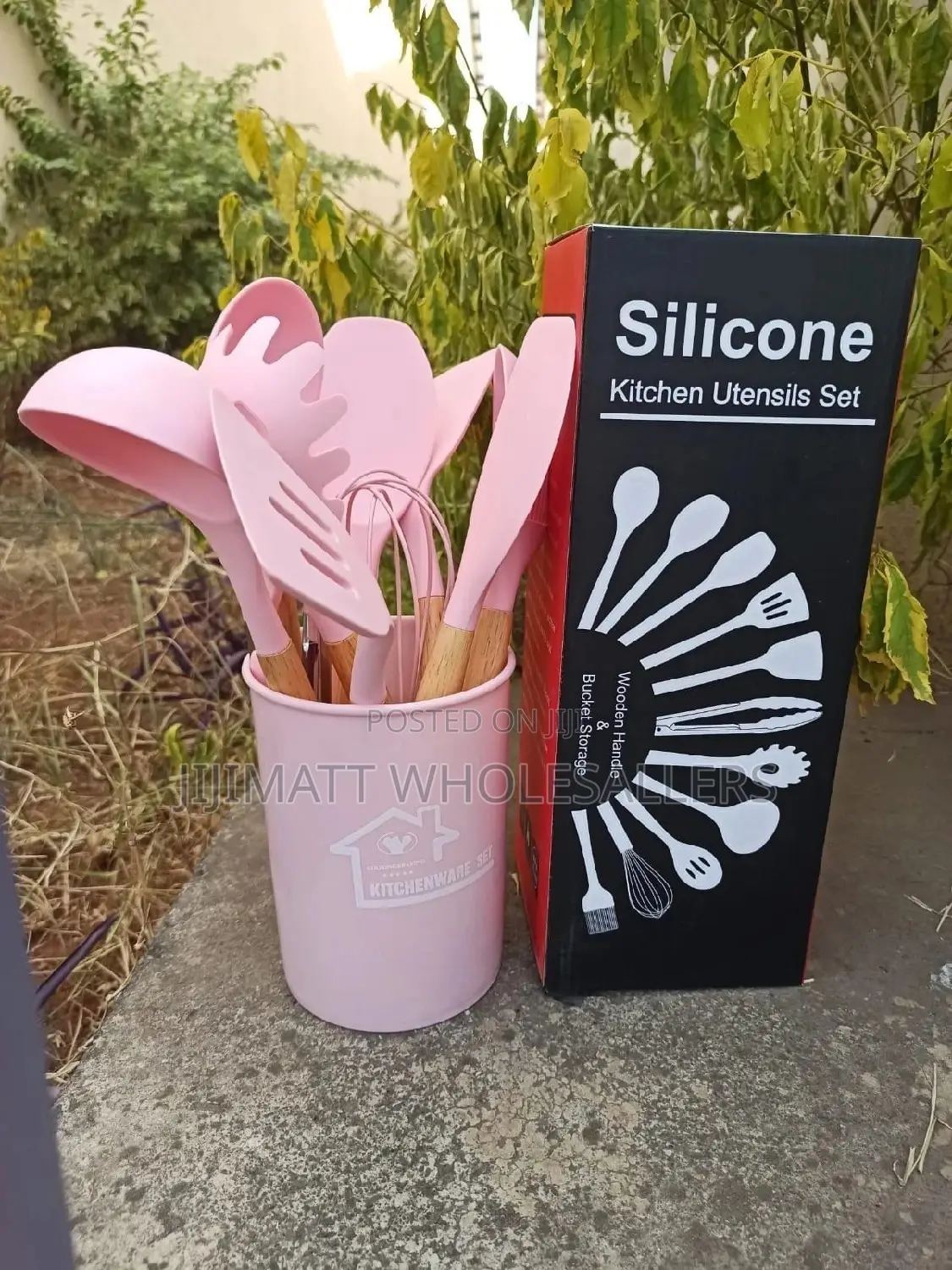Silicone/Silicone Spoon Available