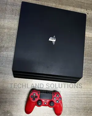 PS 4 PRO (Black)