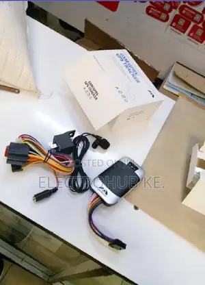 100%Realtime Car Track/ Car Alarms Quality Car Tracker