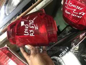 Lexus Rx 570 Reflector
