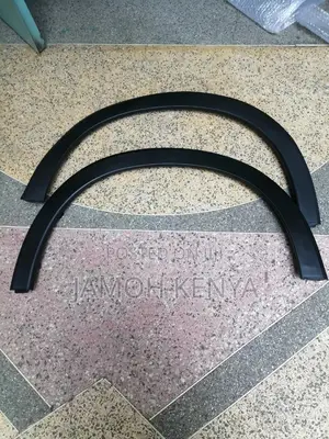 Honda Vezel Wheel Arc Mouldings
