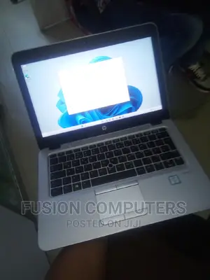 New Laptop HP EliteBook 820 G3 8GB Intel Core I5 SSD 256GB