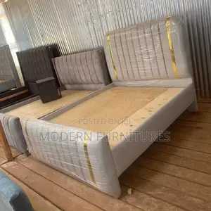 Modern 5/6 Bed