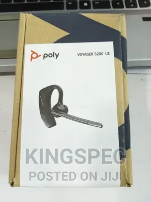 Plantronics Voyager 5200 UC (Single Ear Monaural) Headset