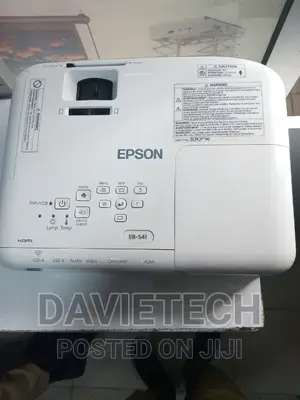-- EPSON Eb S41 Ex-Uk Projector, Available