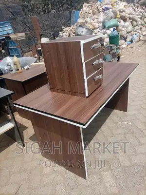 1.4m Office Desk Office Desk Office Desk Office Desk