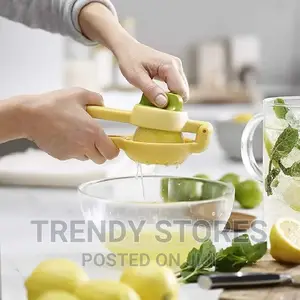Double Bowl Lemon Squeezer