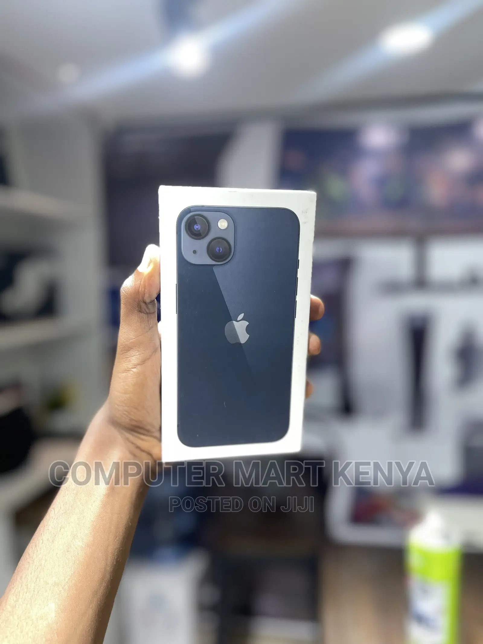 New Apple iPhone 13 128 GB Black