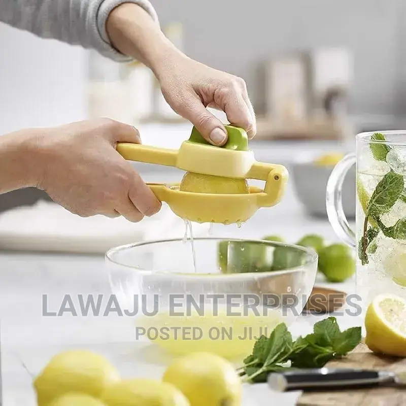 Double Bowl Lemon Squeezer