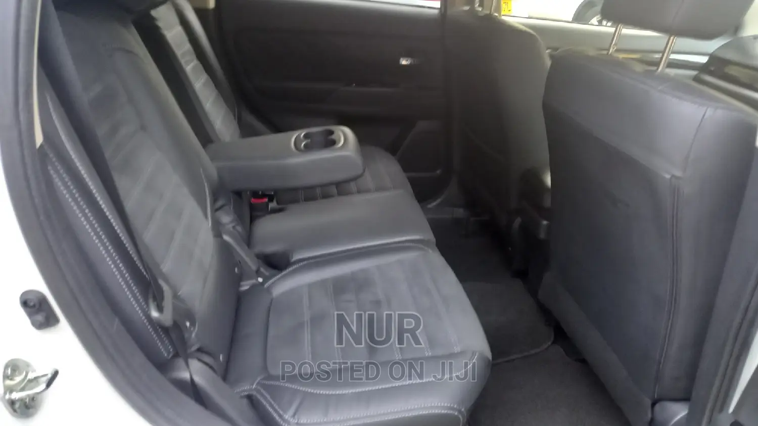 Mitsubishi Outlander 2016 White