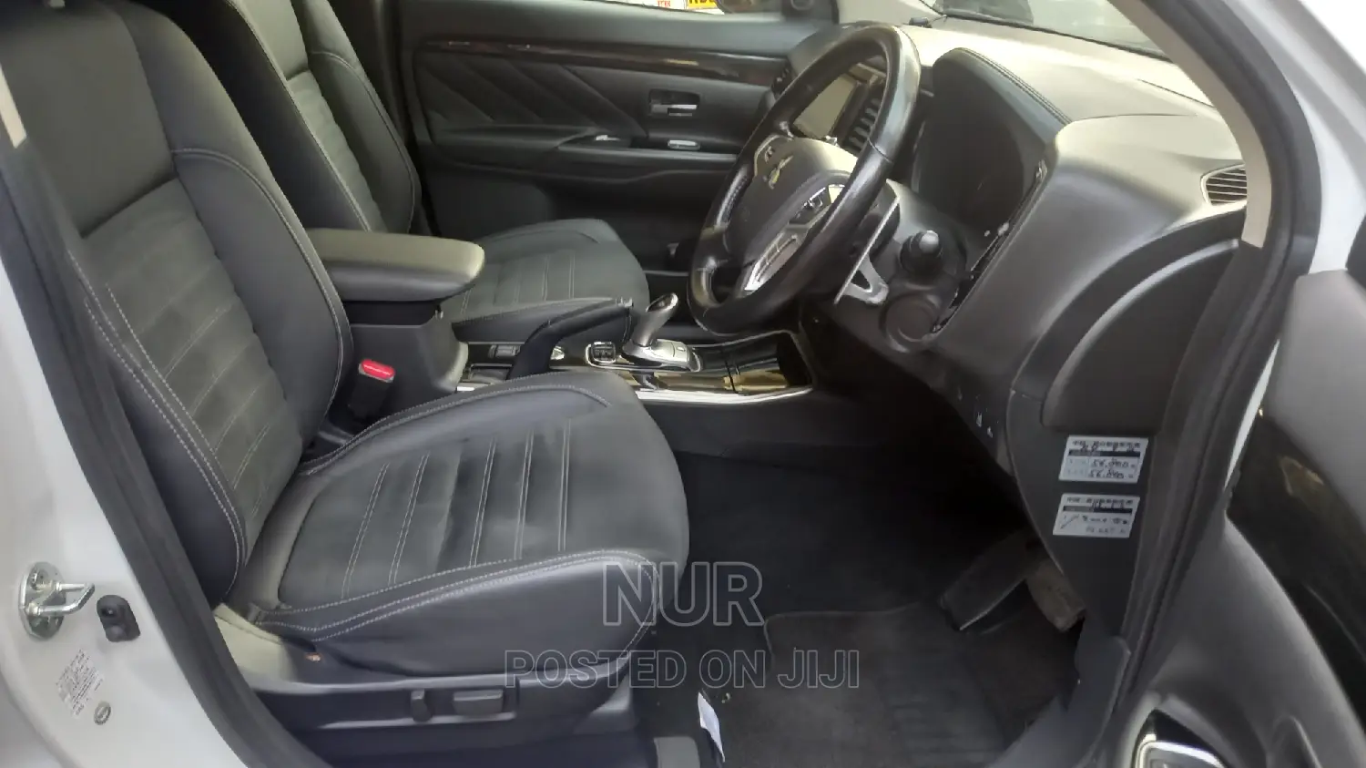 Mitsubishi Outlander 2016 White