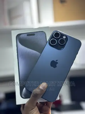 New Apple iPhone 15 Pro Max 256 GB Blue