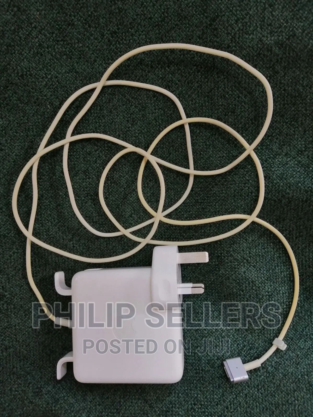 Apple Magsafe 2 85W Power Adapter Mac Book Pro