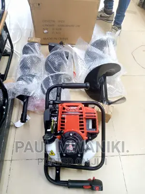 3 Bit 4 Stroke Earth Drill Machine.