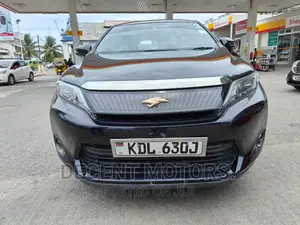 2015 Toyota Harrier Black - Limited Edition