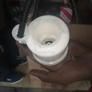 Fuel Filter Toyota Hiacel Suzuki Escudo 21030