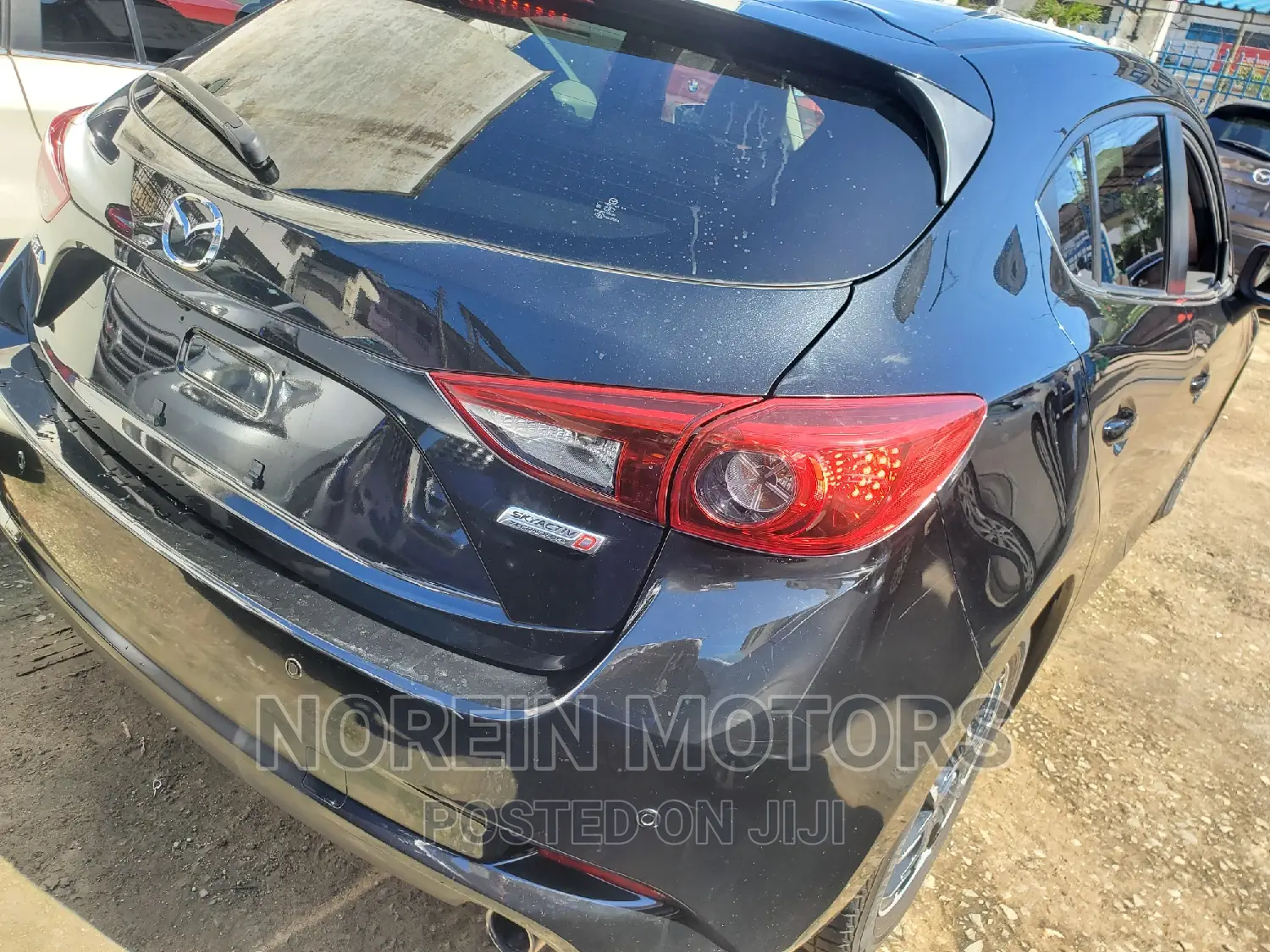 Mazda Axela 2016 Black