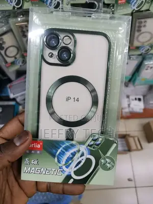 iPhone 14 Magsafebuilt-in Camera Lens Protector Cover,Green