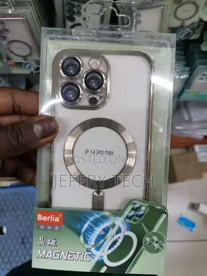 iPhone 14 Pro Max Case With Integrated Camera Lens Protecto