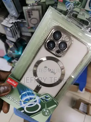 Apple iPhone 13 Pro Back Cover Ring Logo Cut for Magsafe Le